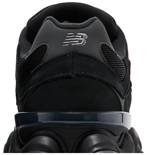 9060 'Black Cat' Sneakers for Men