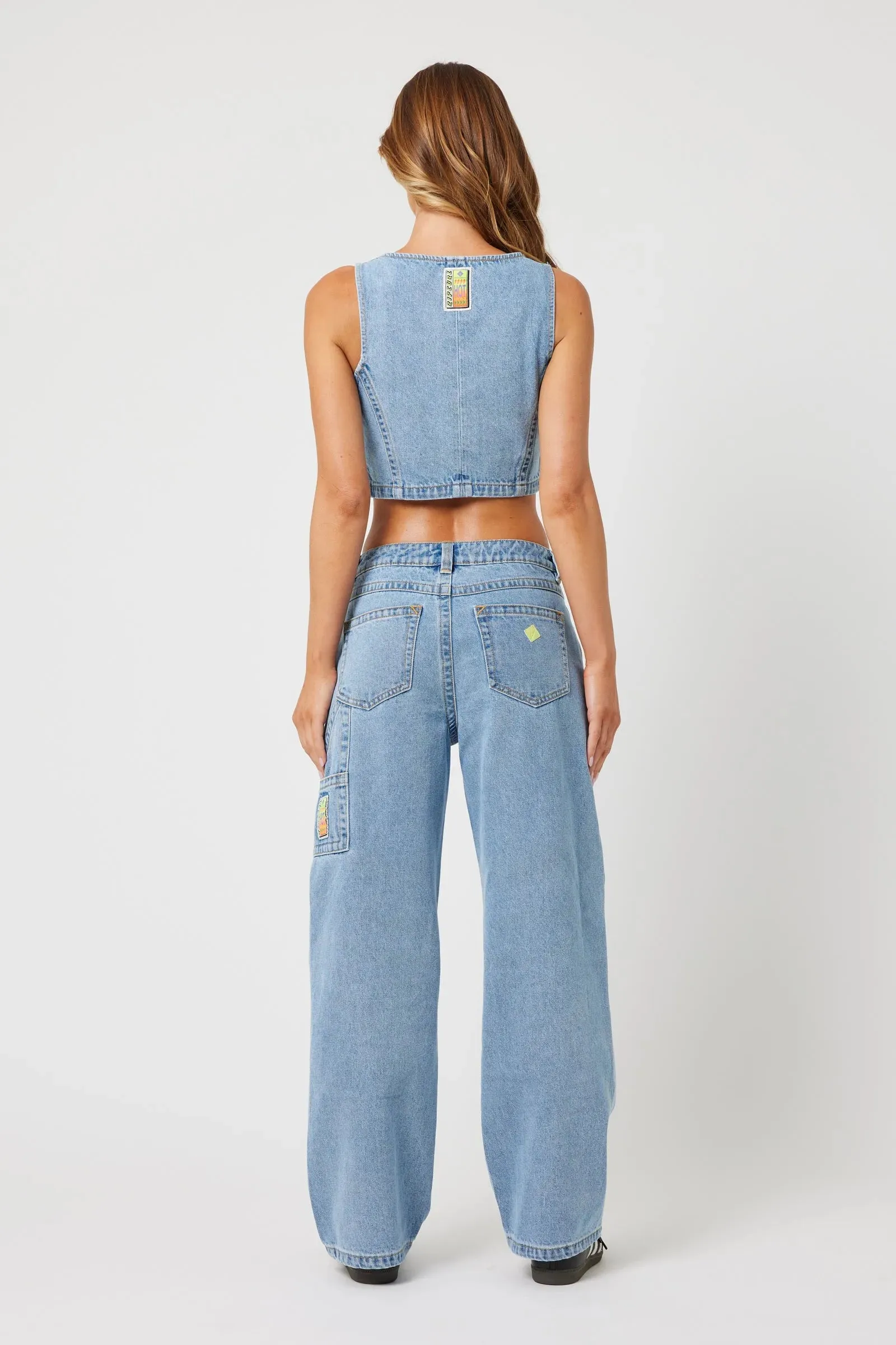 Abrand X Ripcurl Collab 95 Mid Baggy Jean - Ariane - Light Vintage Blue