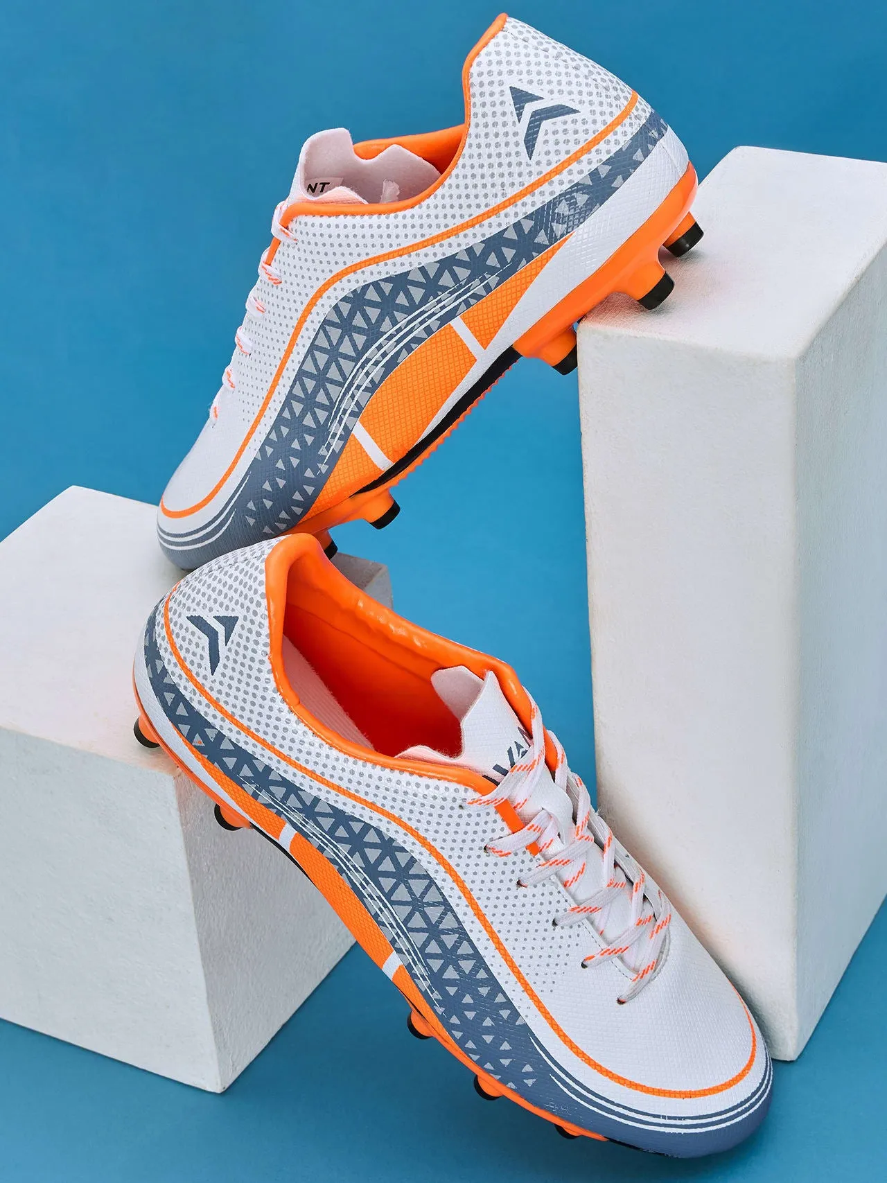 Avant Men's CruiseX Football Shoes - White/Blue
