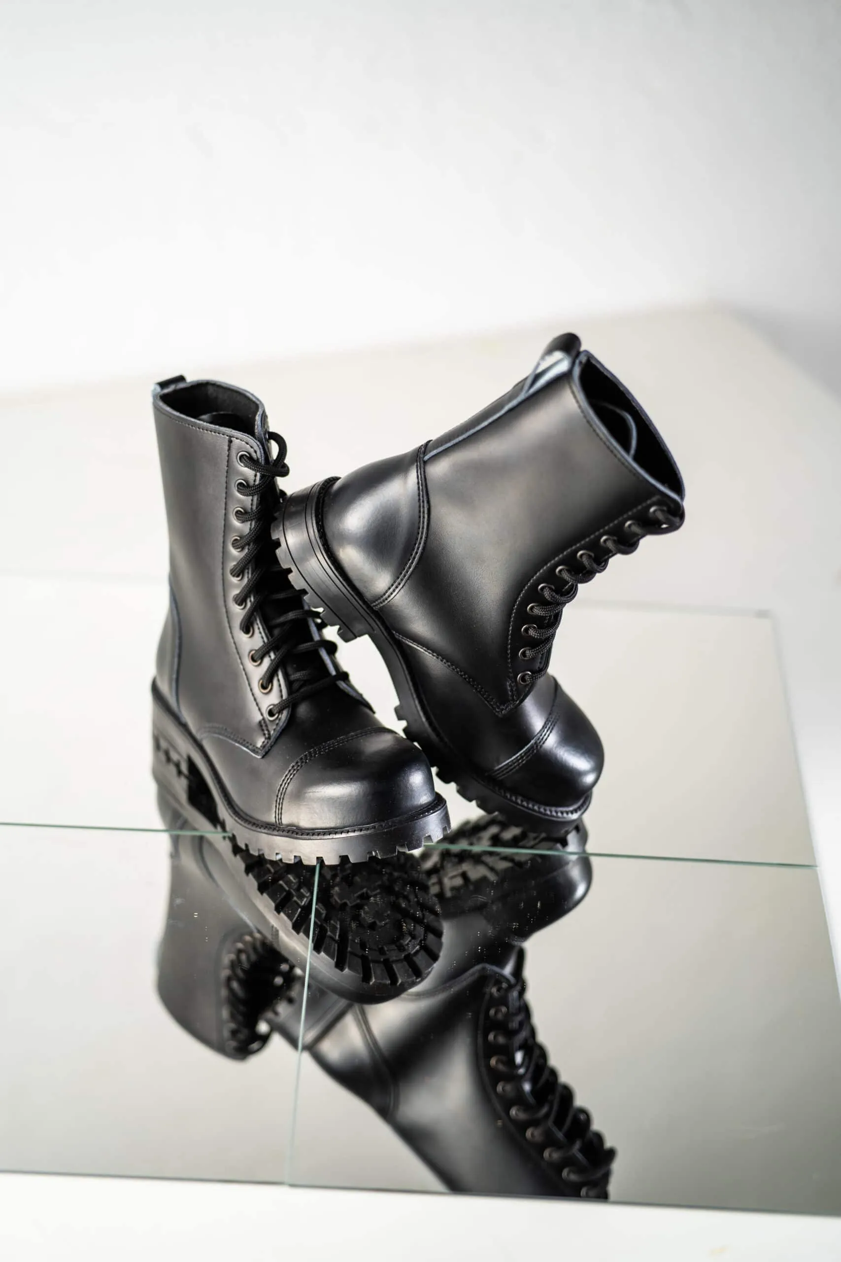 Boots - 511 - Black