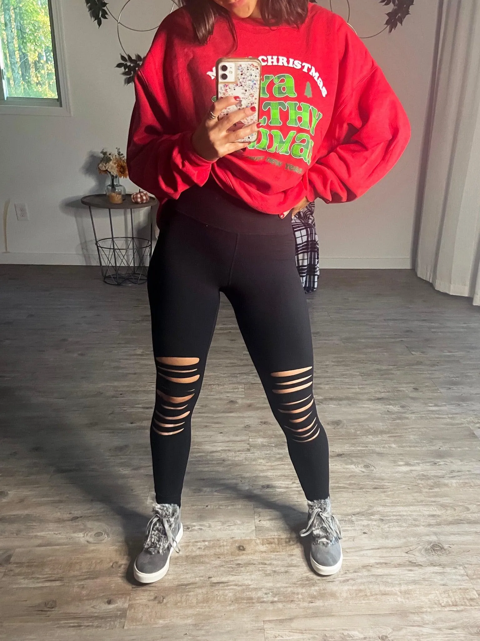 Destroyed Butter Leggings (Black)