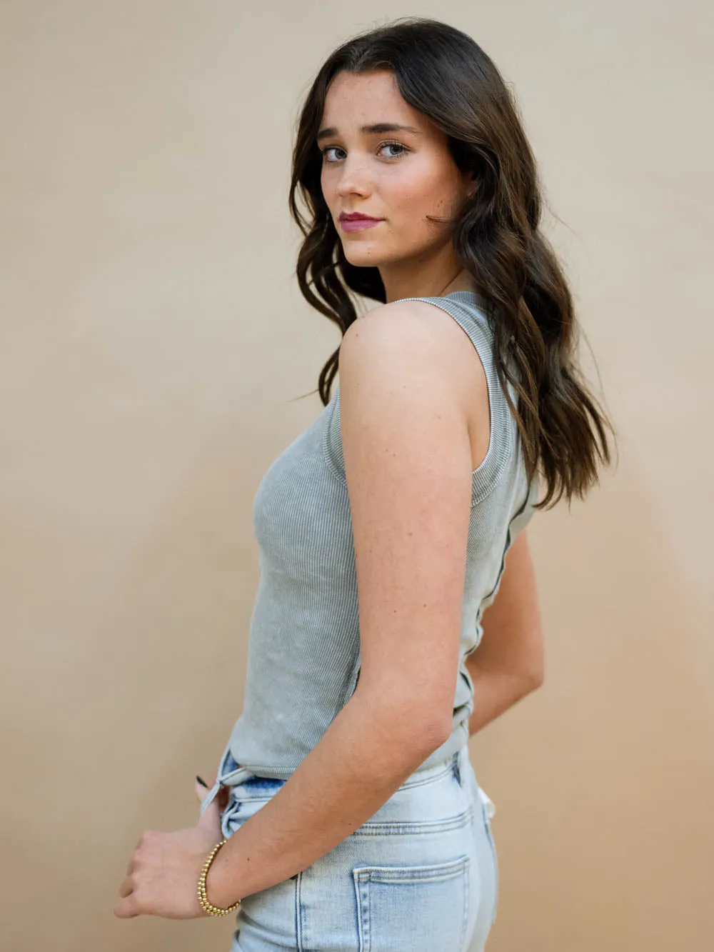 Finley Washed Tank Top - Gray