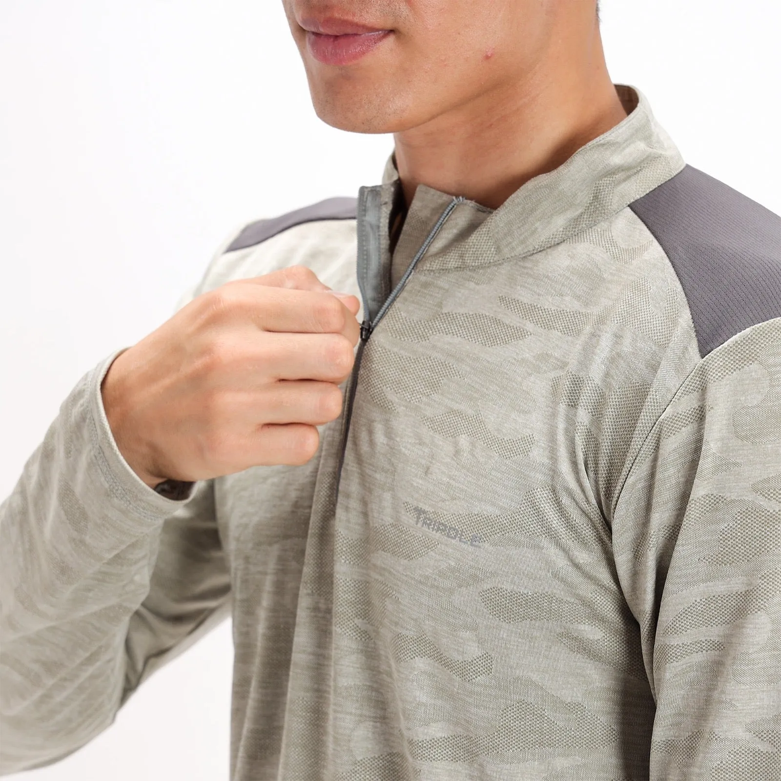 Full Sleeve Hiking and Trekking T-Shirt & Jersey | Light Grey