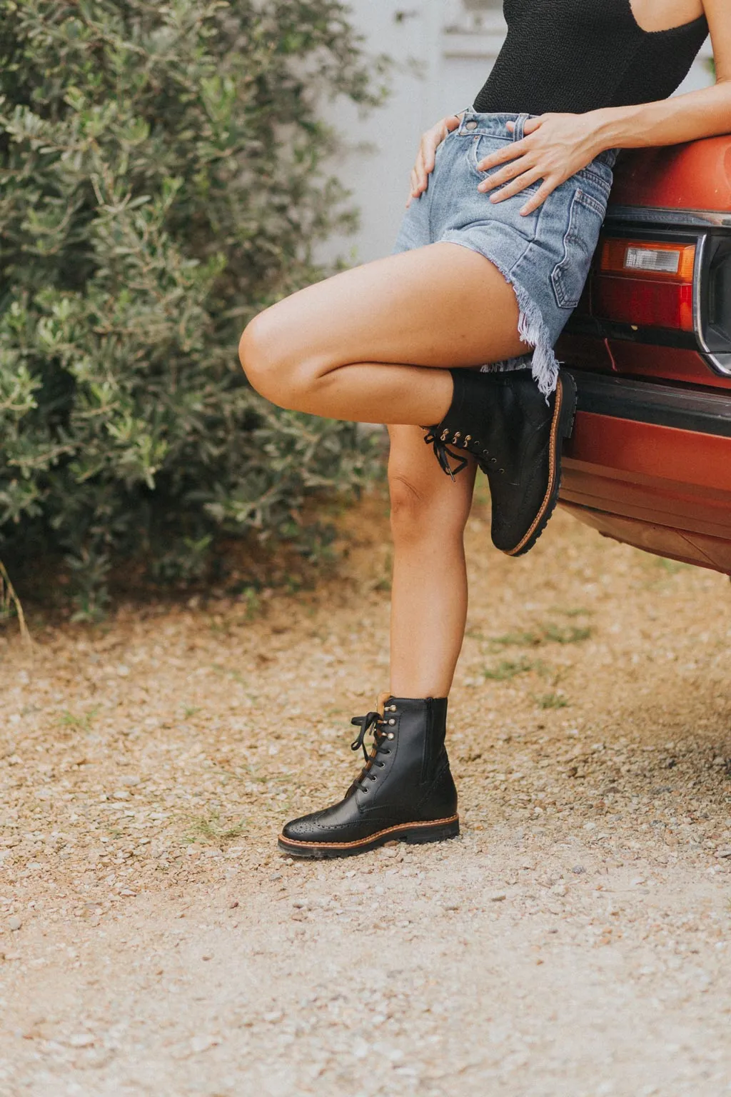Gaia Lace-up Brogue Boots - Black Leather