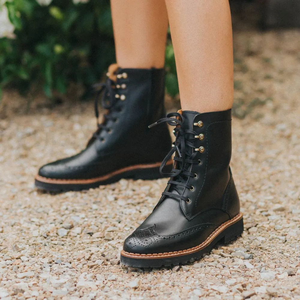Gaia Lace-up Brogue Boots - Black Leather