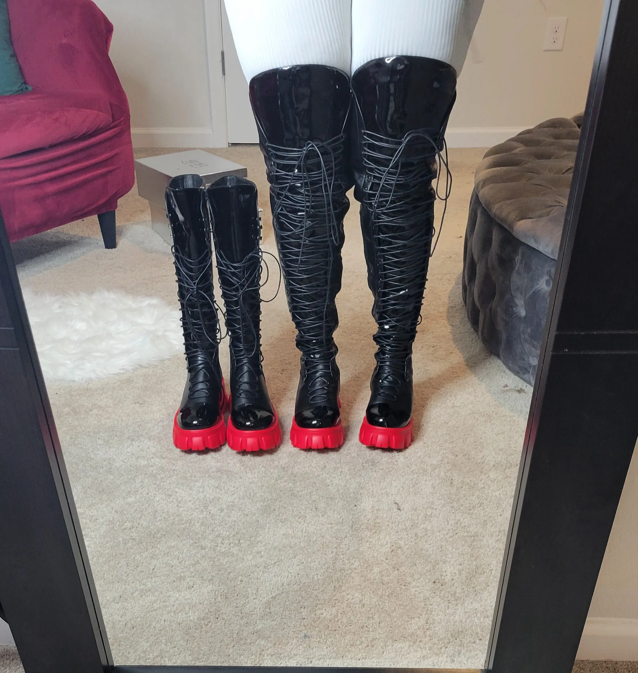 Goth Beauty (Below the knee length)