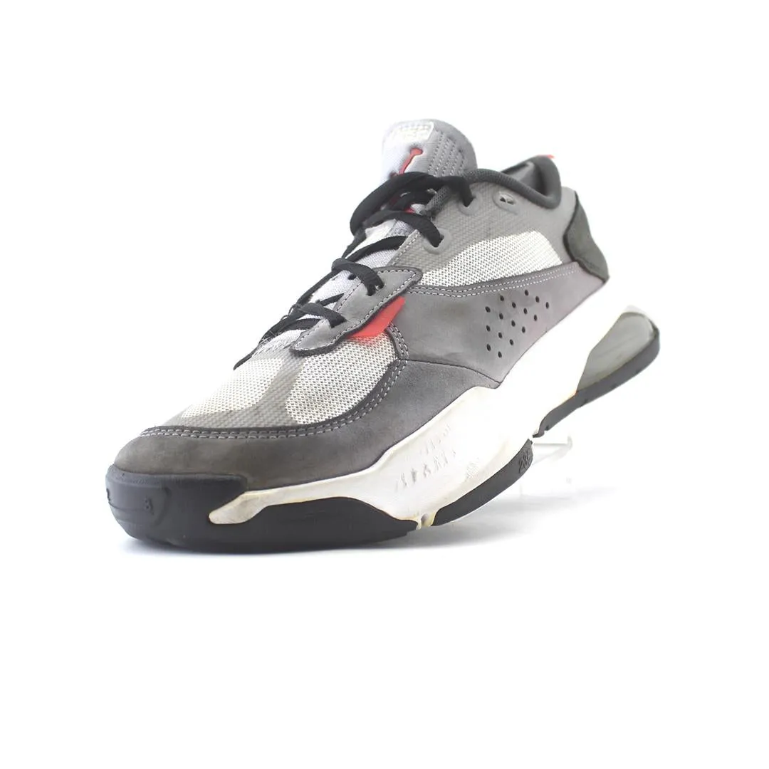 JORDAN AIR 200E