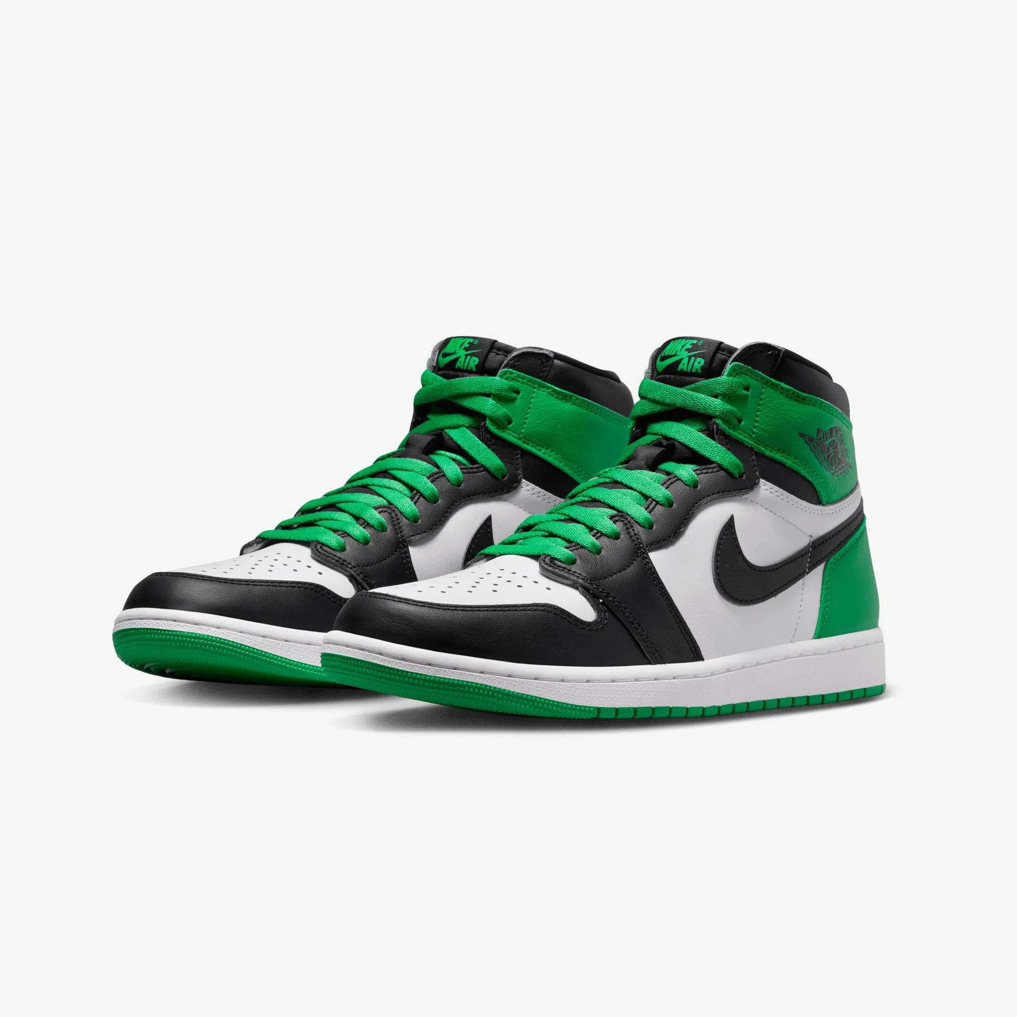 Jordan | AIR JORDAN 1 RETRO HIGH OG  { BLACK/LUCKY GREEN-WHITE