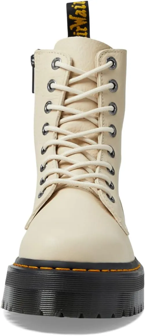 Lace-up boots Jadon III Dr. Martens, Parchment Beige
