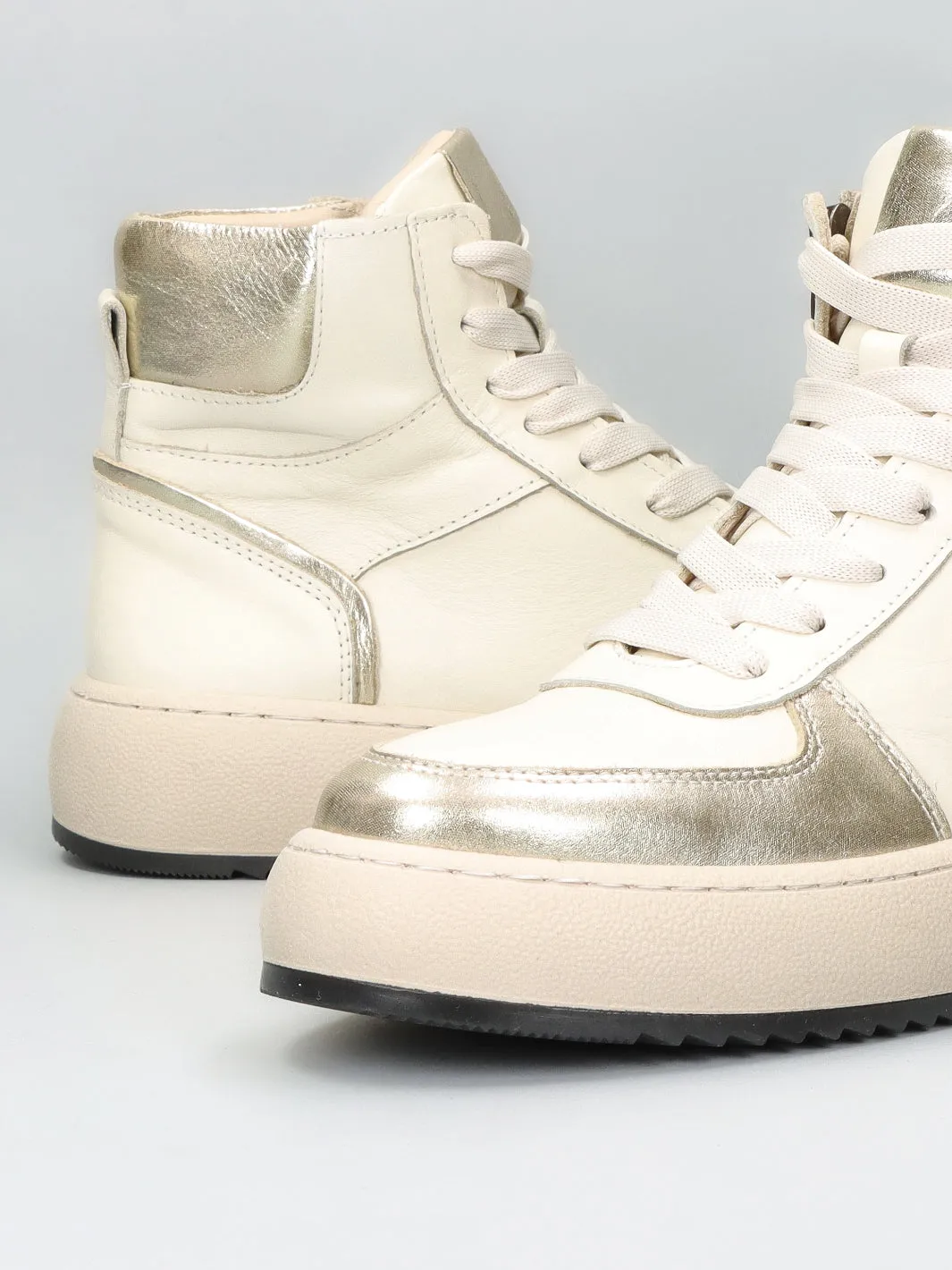LEATHER ANKLE SNEAKER - BEIGE