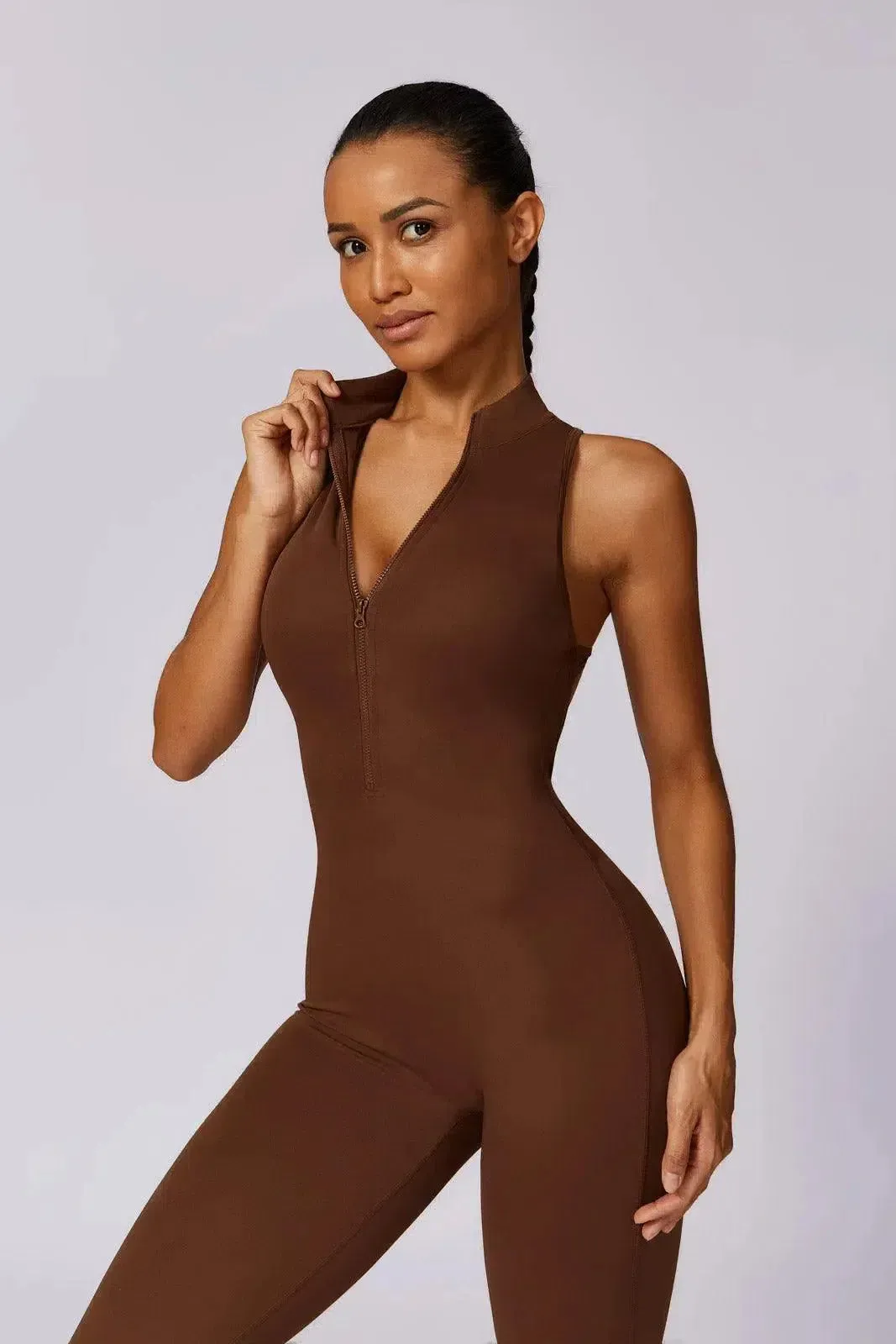 Lysandra – High-neck zip – Modern activewear suit