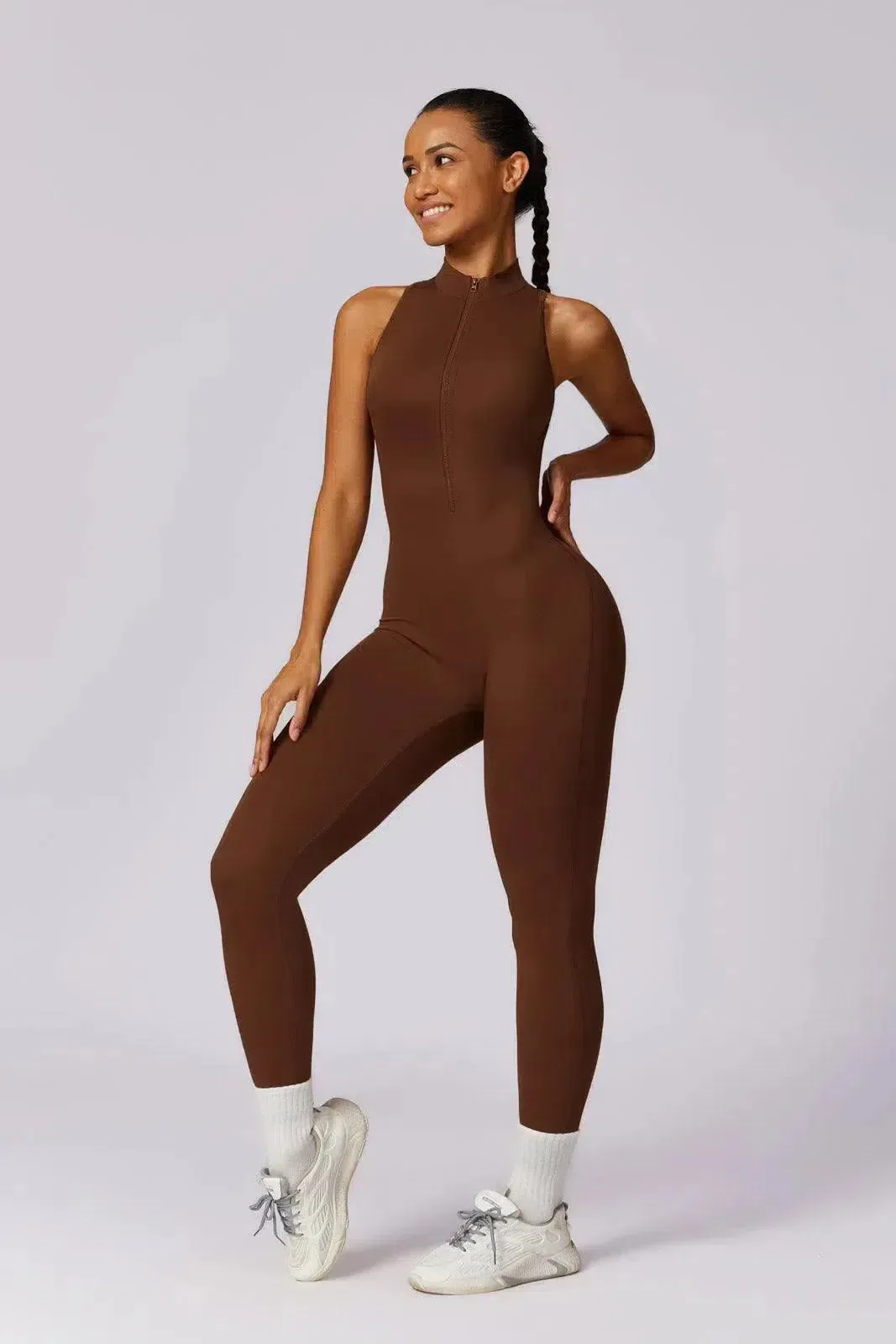 Lysandra – High-neck zip – Modern activewear suit