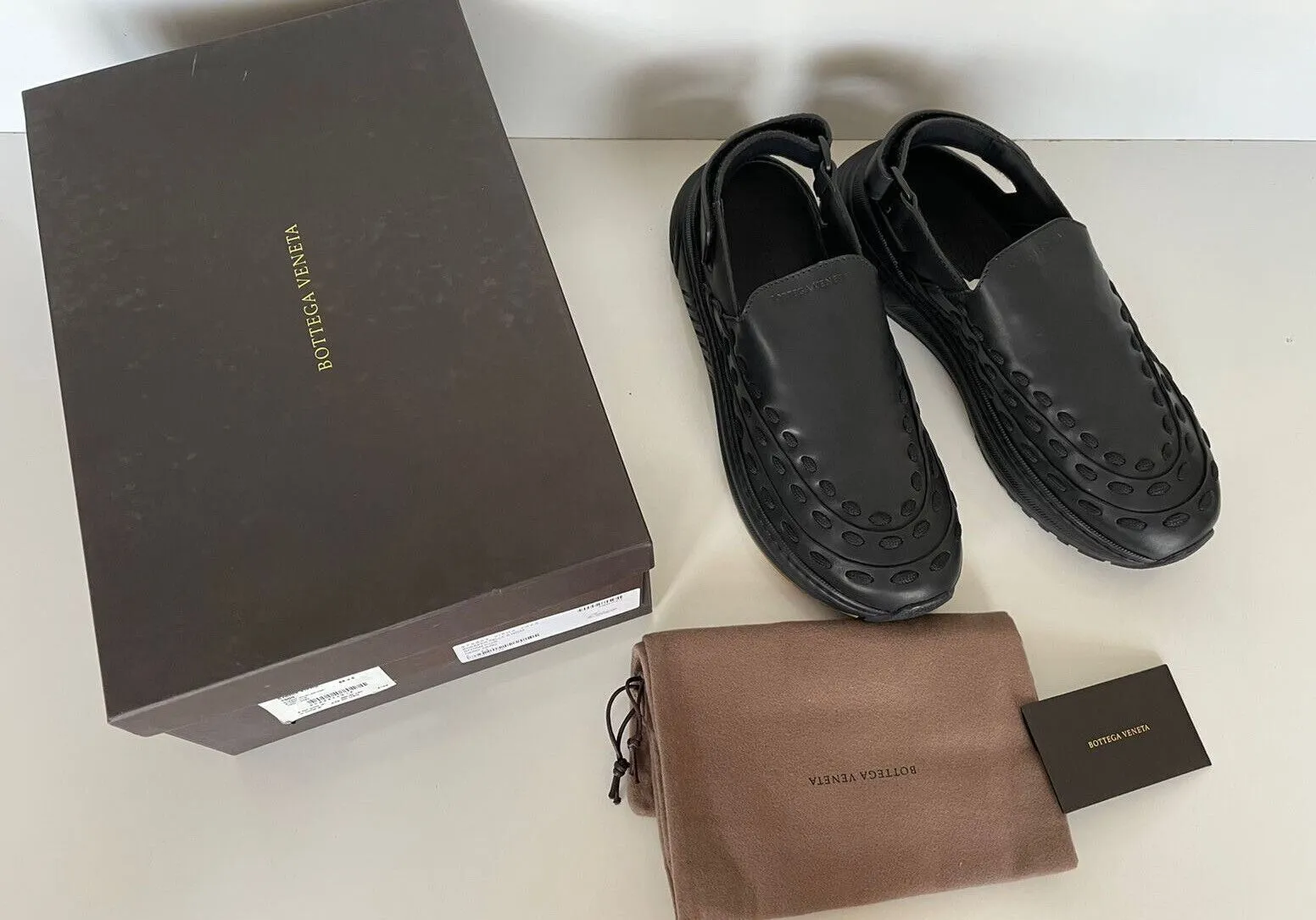 NIB $950 Bottega Veneta Mens Leather Black Sneakers Sandals 13 US (46 Eu) 578304