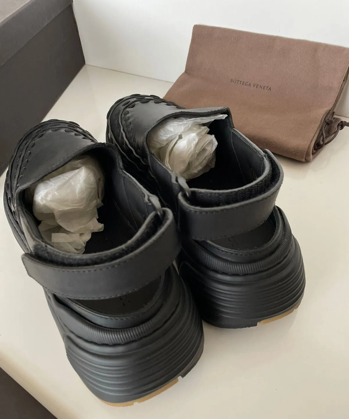NIB $950 Bottega Veneta Mens Leather Black Sneakers Sandals 13 US (46 Eu) 578304