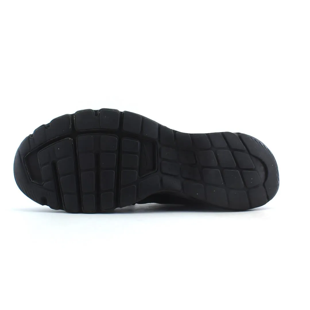 NIKE AIR MAX EXCELLERATE 5