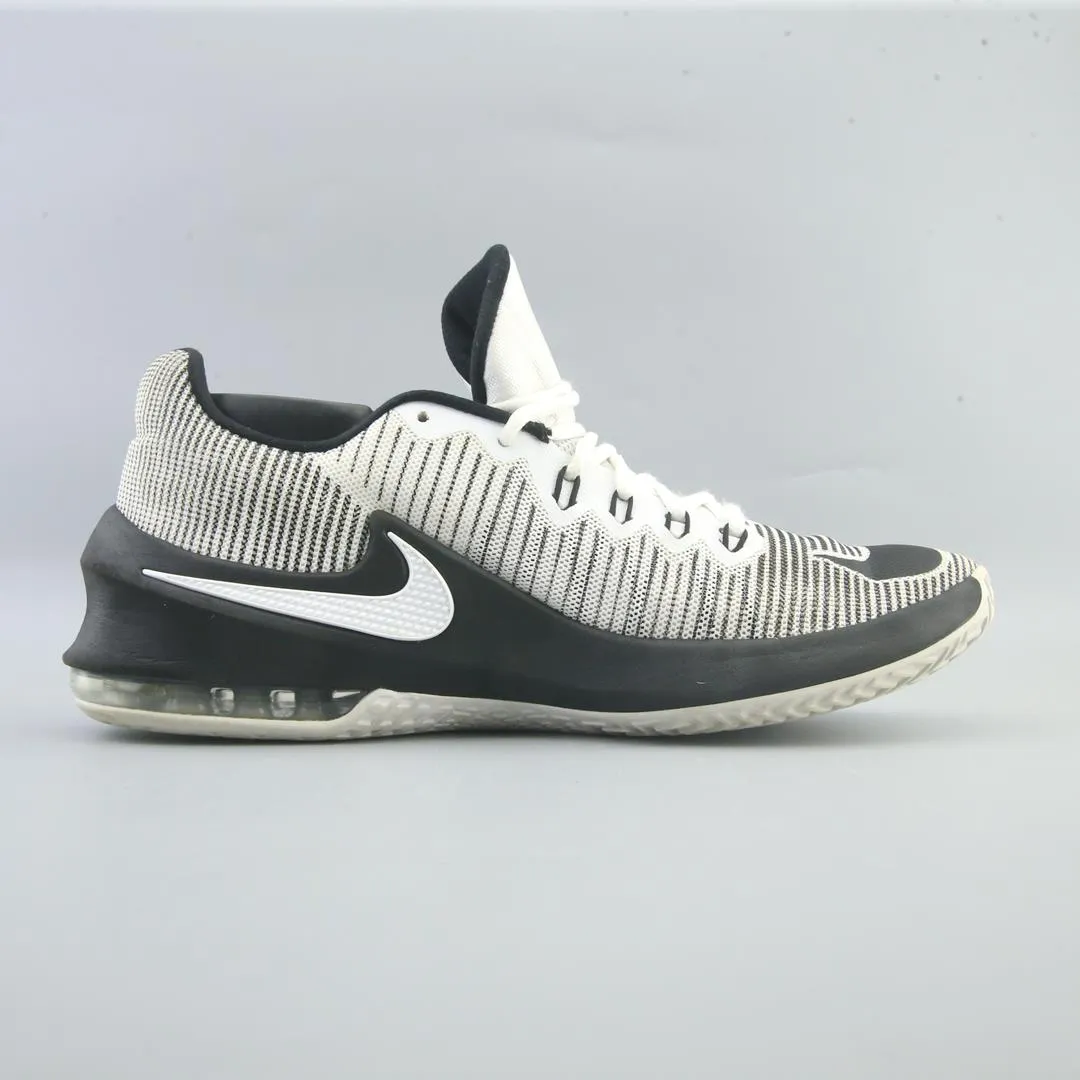NIKE  AIR MAX INFURIATE 2 LOW