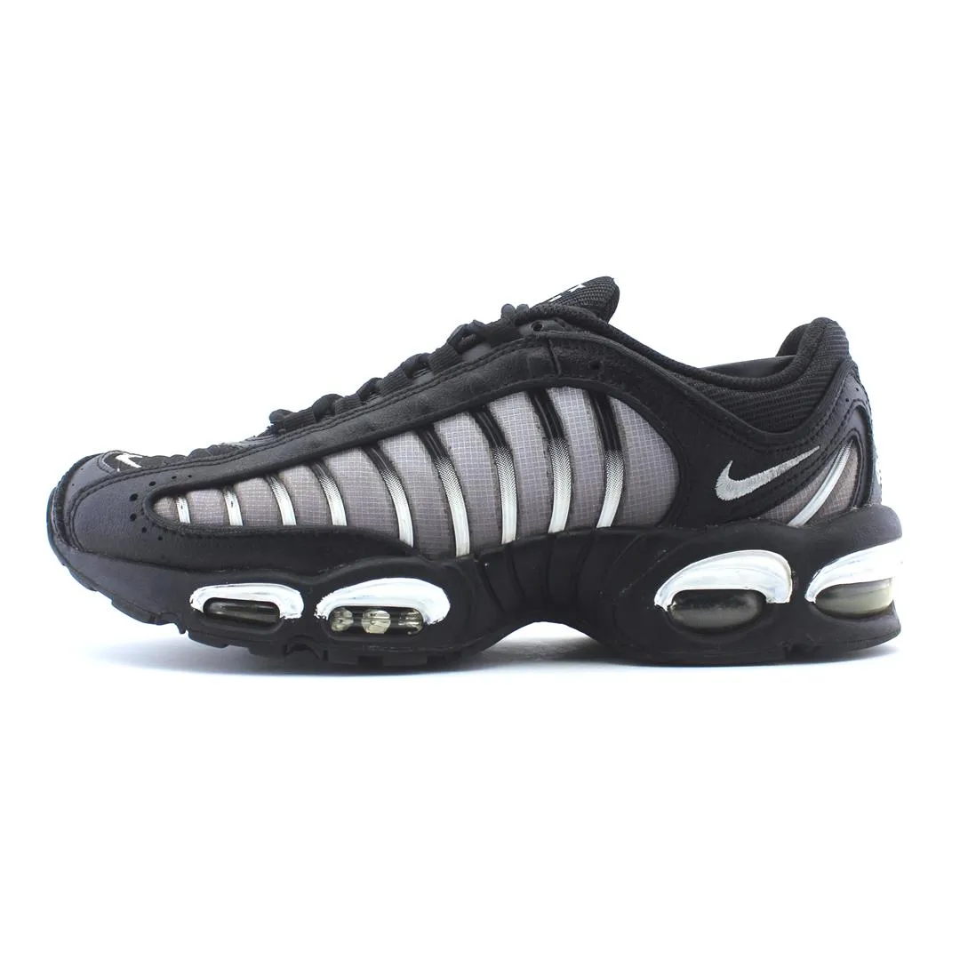NIKE AIR MAX TAILWIND IV