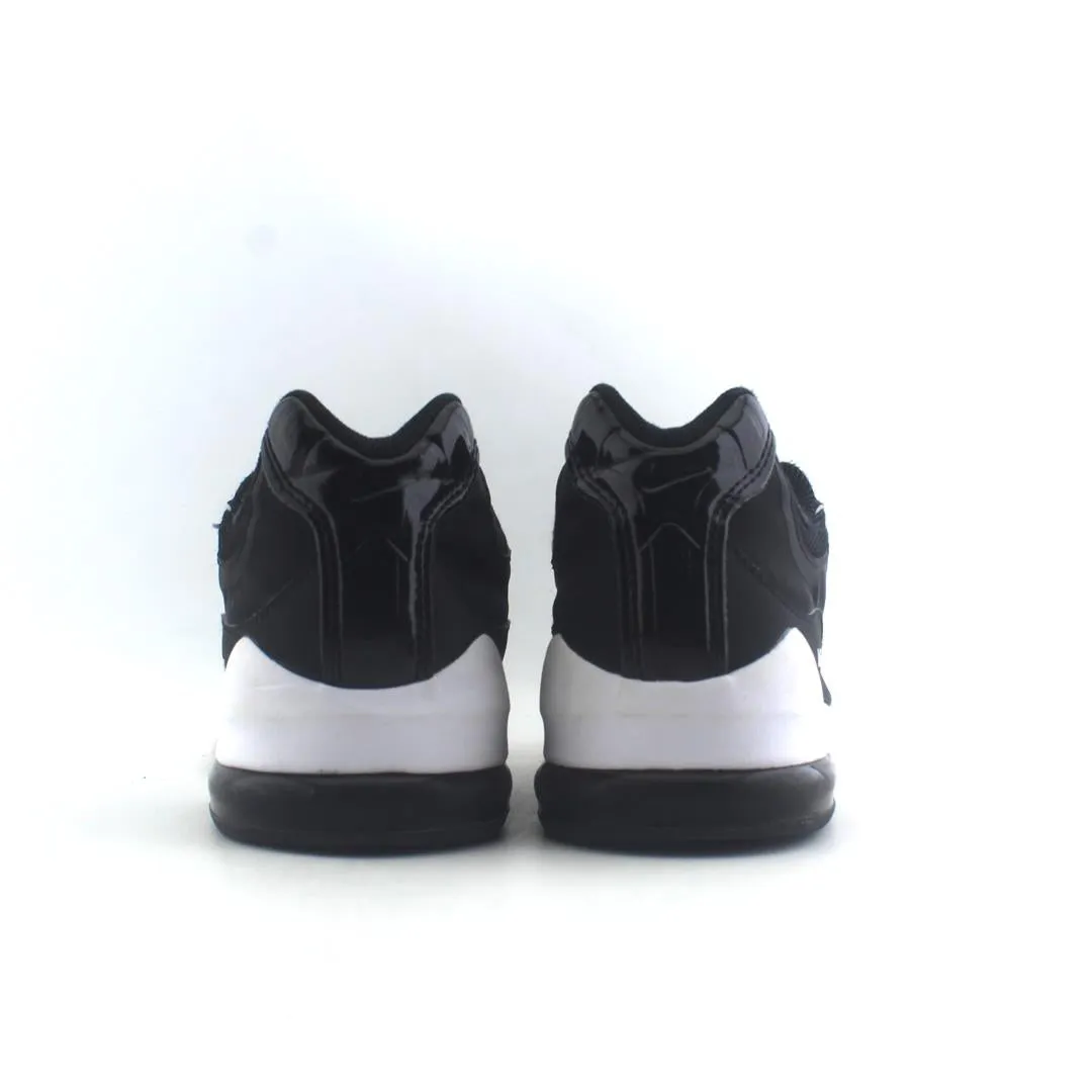 NIKE  AIR MAX VG-R