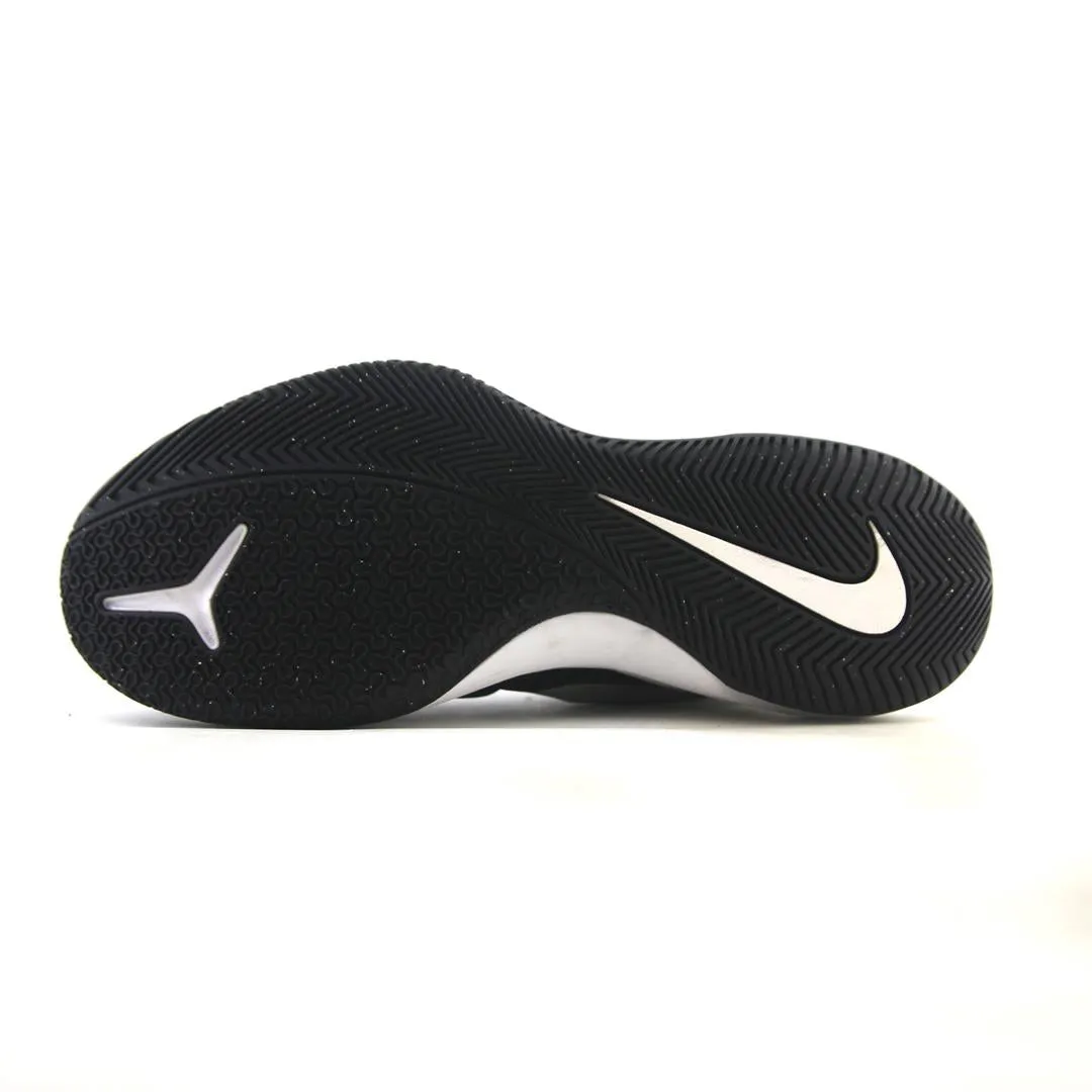 NIKE  AIR VERSITILE II