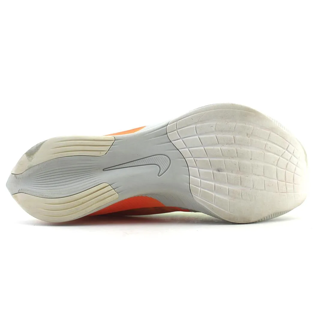NIKE AIR ZOOM FLY 4