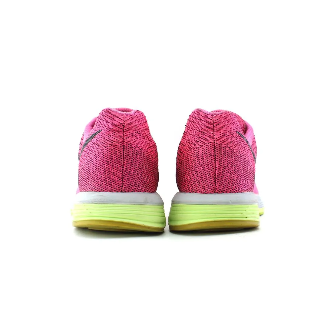 NIKE AIR ZOOM VOMERO 10