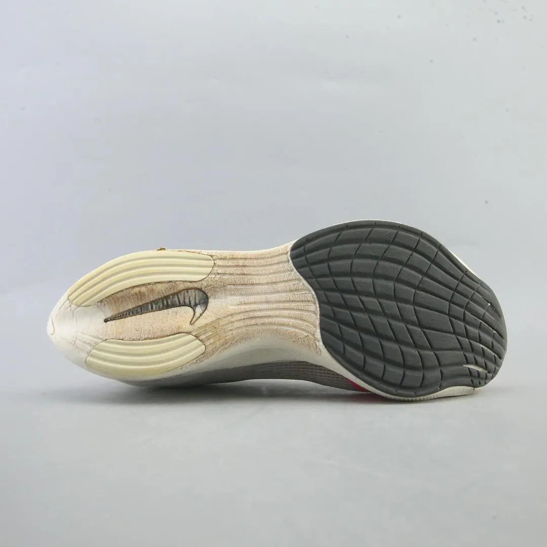 NIKE AIR ZOOMX VAPORFLY NEXT% 2
