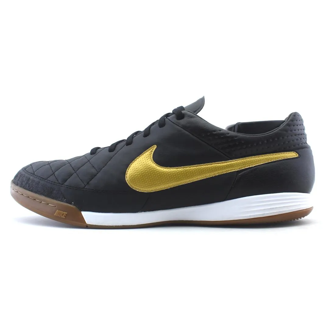 NIKE HYPERSHIELD