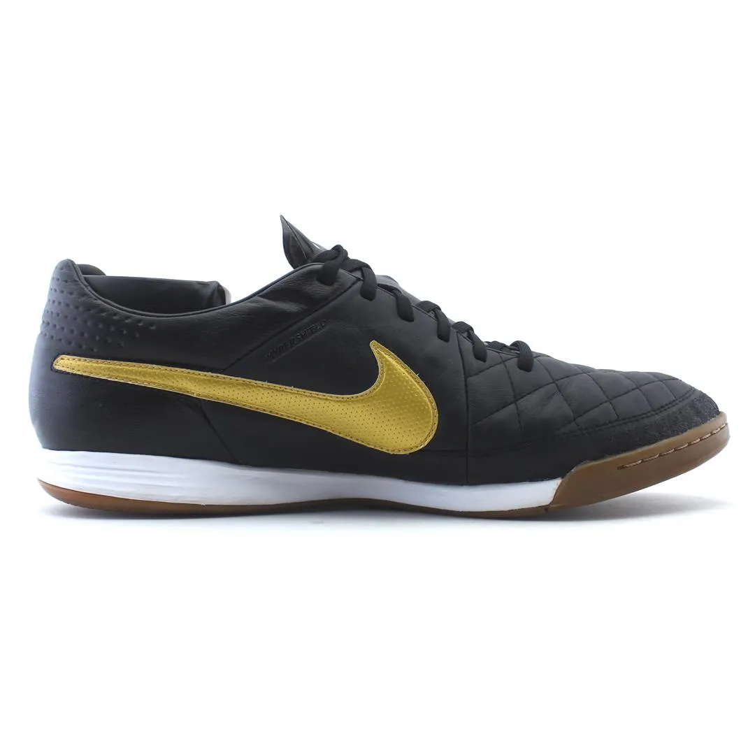NIKE HYPERSHIELD