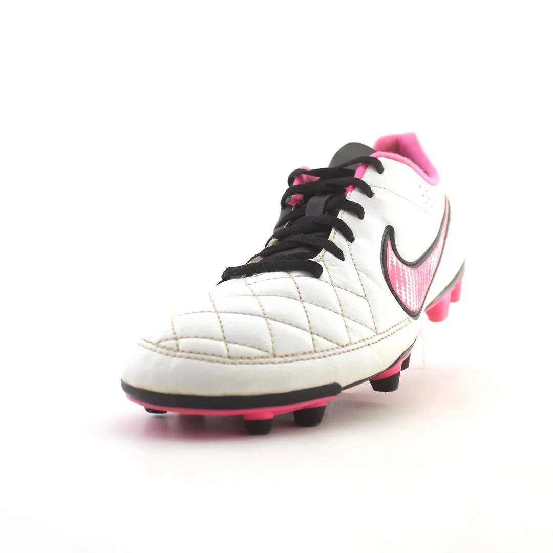 NIKE TIEMPO RIO II FG