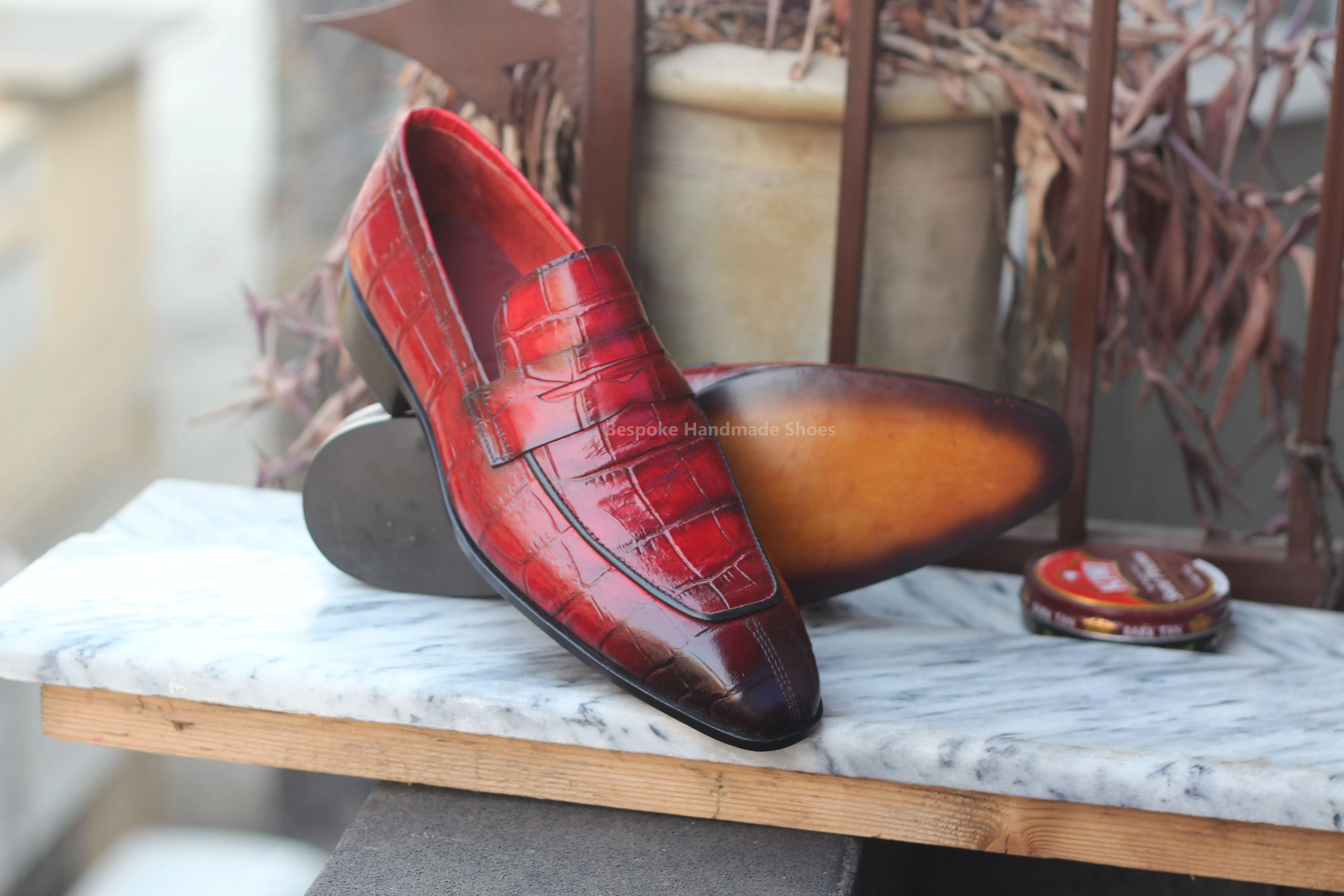 Tailor Made Men's Red Alligator Print Leather Black Shaded Toe Slip On Moccasin Loafer Formal Shoes