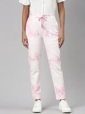 Women White Mom Fit Denim Jeans