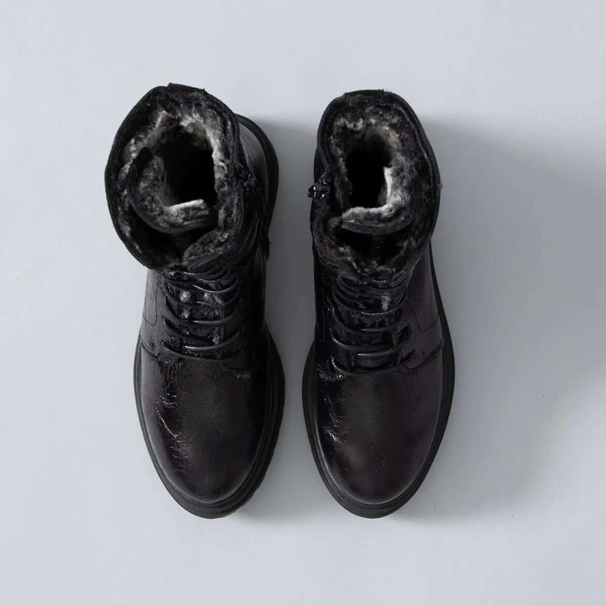 Yorky Black Metallic